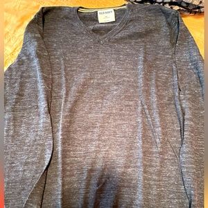Old navy grey  V-neck sweater size XXL